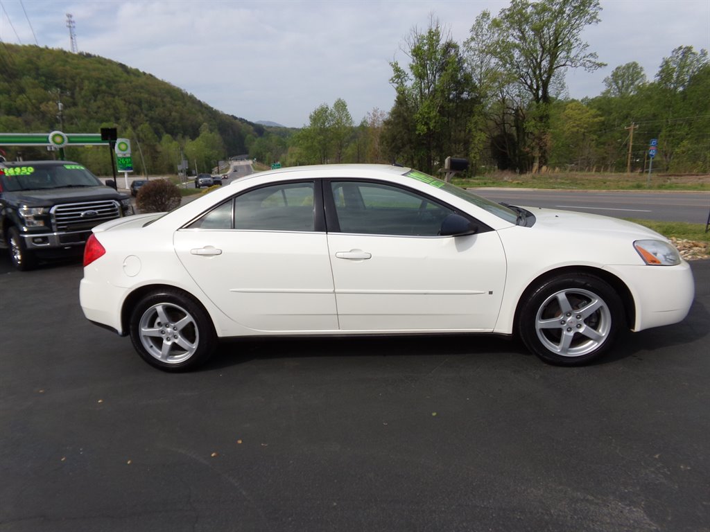 2008 Pontiac G6 Base photo 4