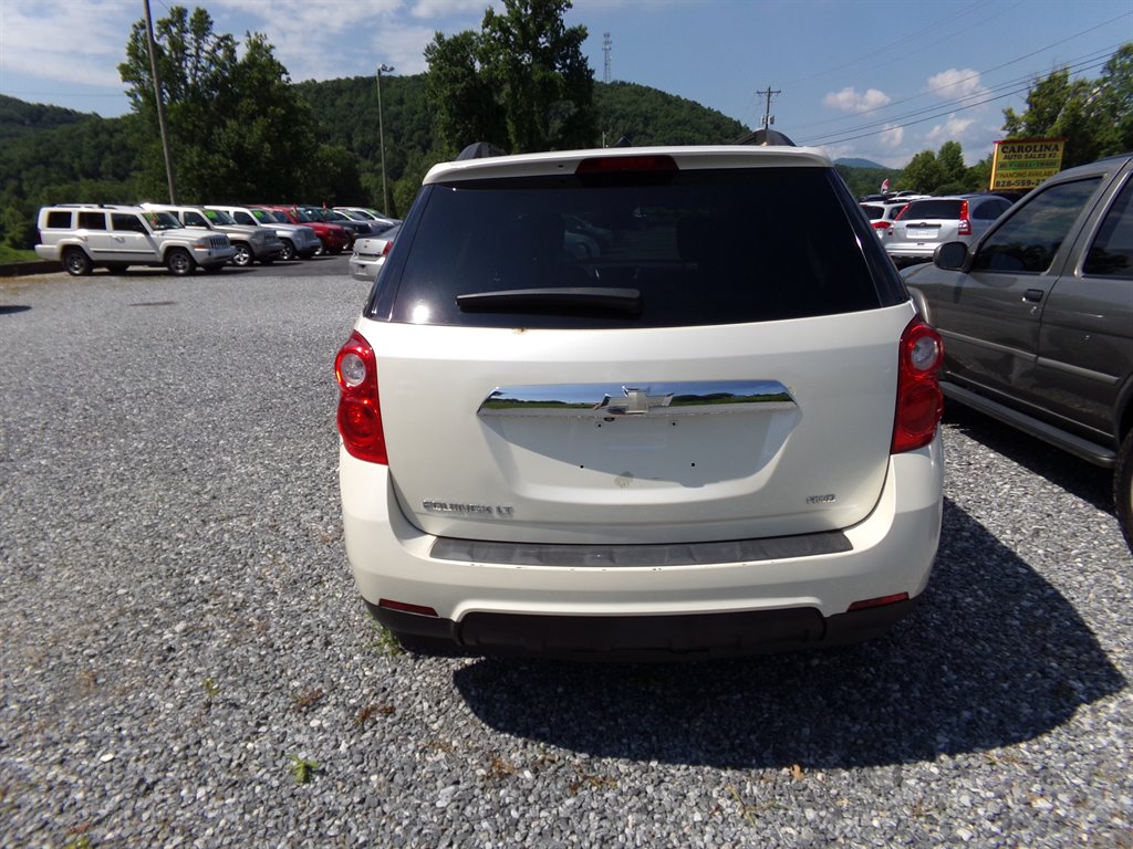 2014 Chevrolet Equinox LT photo 4