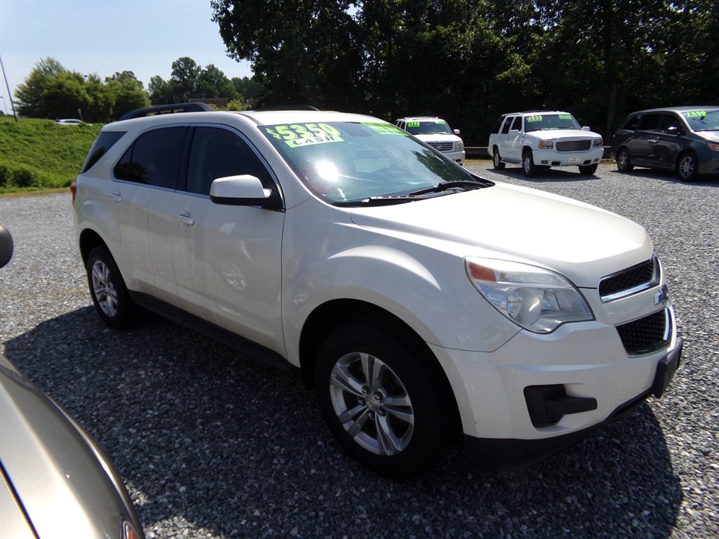 2014 Chevrolet Equinox LT photo 3