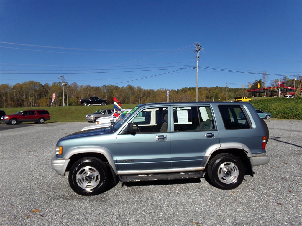 1997 Isuzu Trooper LS