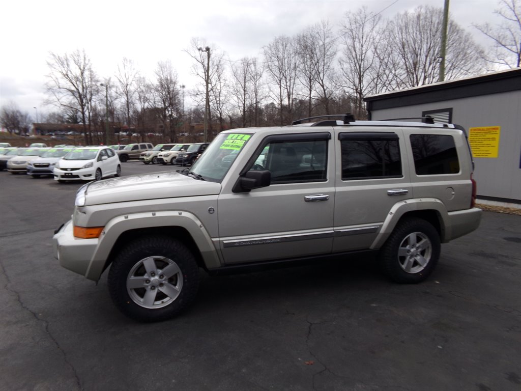 2008 Jeep Commander Limited's photo