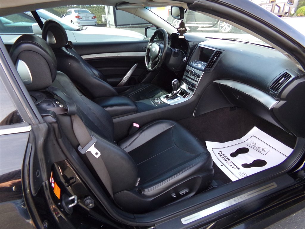 2009 INFINITI G Convertible - Photo 6