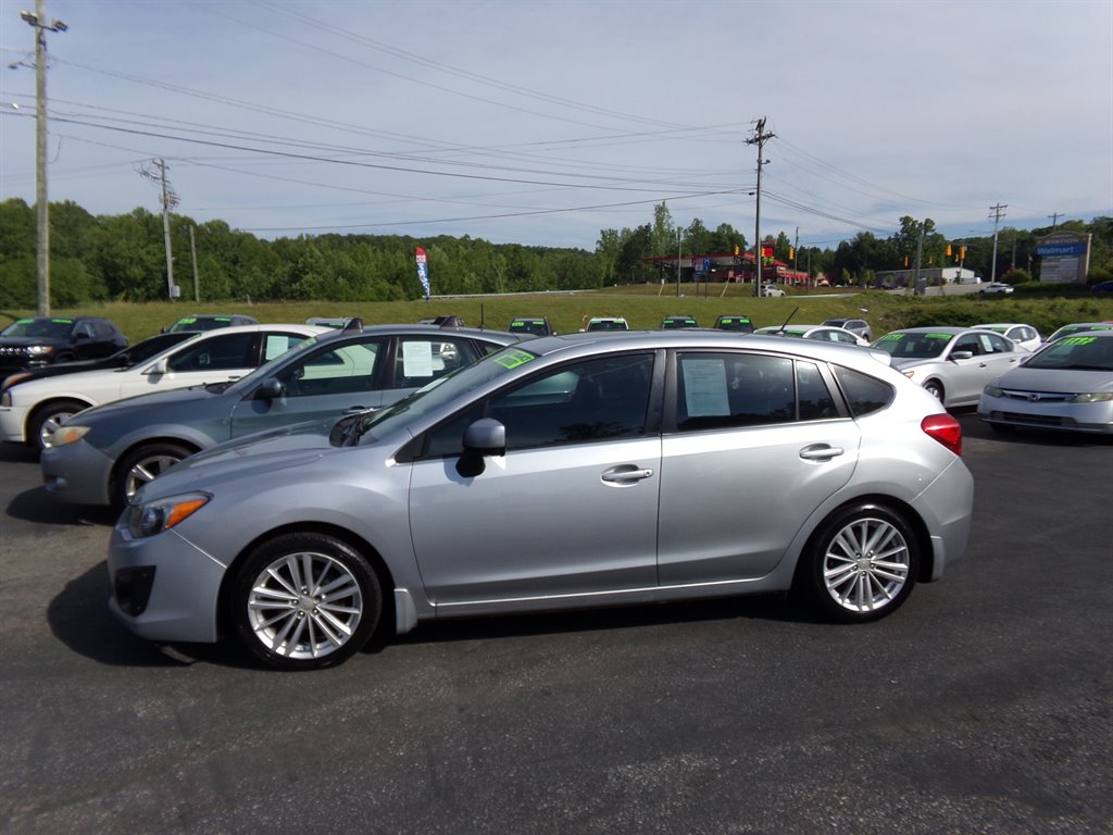 2013 Subaru Impreza 2.0I Premium Auto (PZEV)'s photo